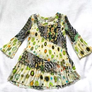 LINDI Top Blouse Accoridan Pleats S XS Bell Sleeves Ruffle Layers Green Black